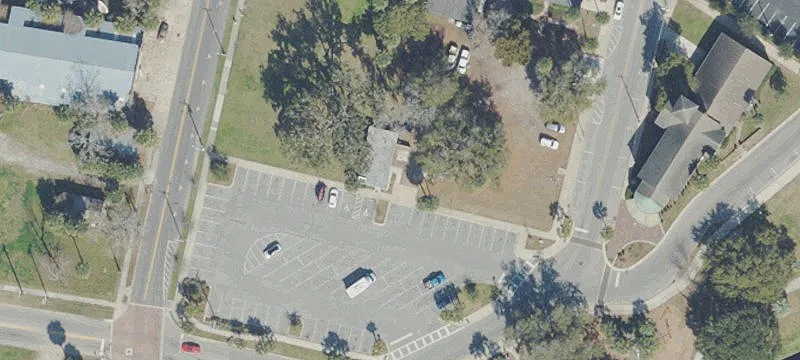 Standalone Downtown Retail Office
