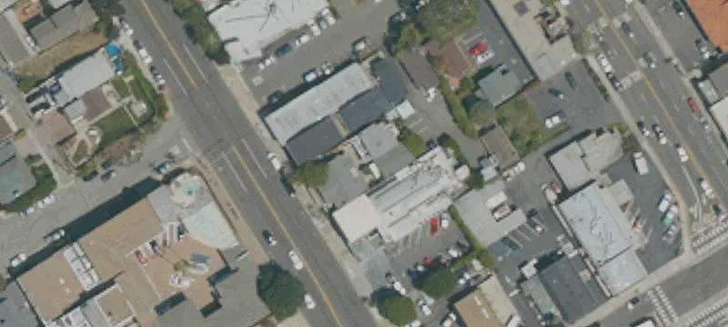 Coast Highway Retail & Apartment Building