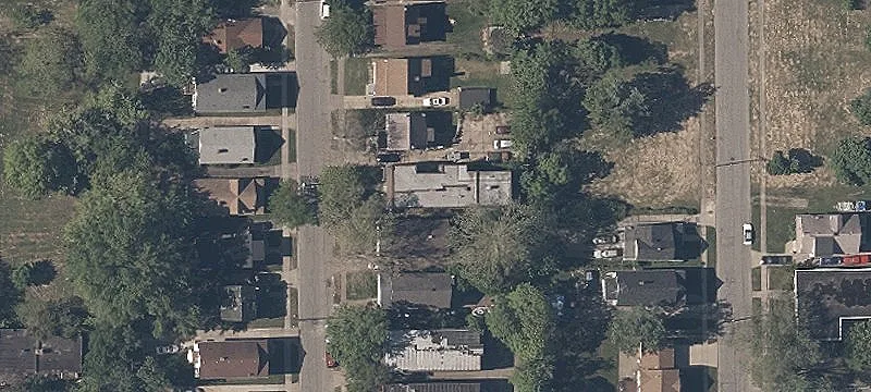 Updated 6-Unit Brick Apartment Building