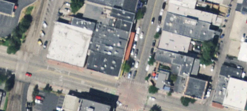 Restaurant Building with Two Vacancies