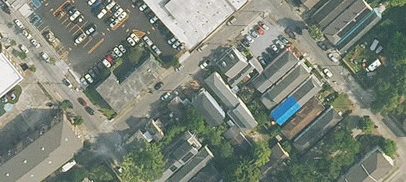 Updated Lower Garden Triplex
