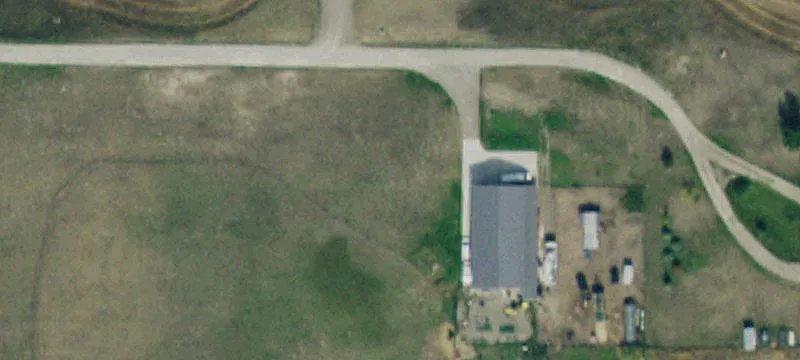 Barndominium with Commercial Shop