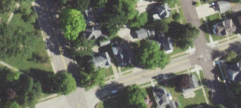 Two-Story Duplex With 3 Beds