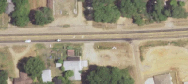 Land with Greenhouse and Residence
