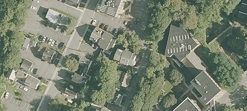 Fully Occupied 8-Unit Apartment Building