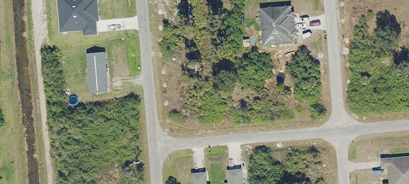 Oversized Corner Multi-Family Lot