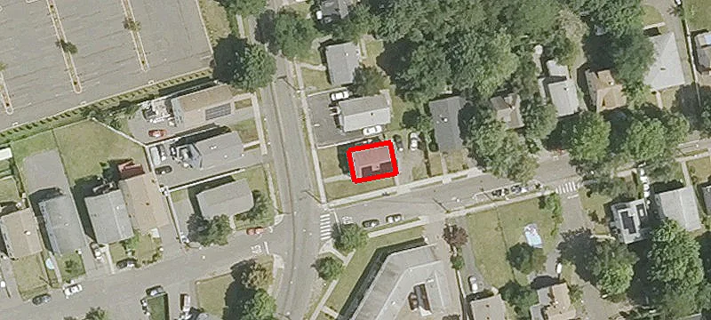 Renovated 2-Bedroom Townhouse