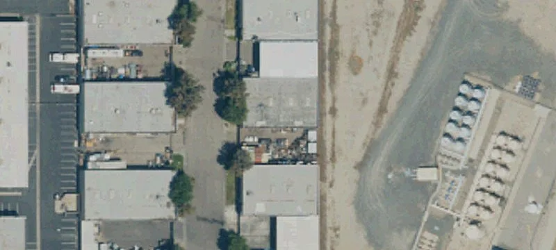 Flex Space with Secured Yard
