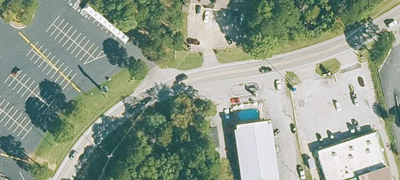 Retail Consignment Building with Warehouse