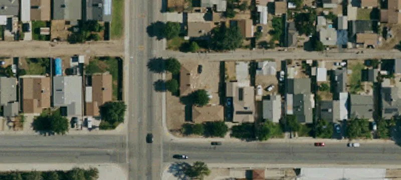 Retail Property with Primary-Corridor Access