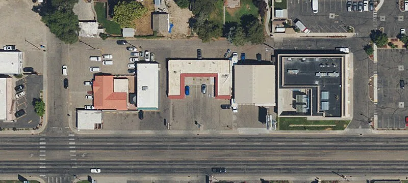 Four-Unit Office Building