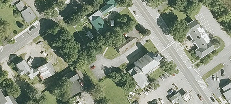 Live-Work Quadplex with Office Spaces