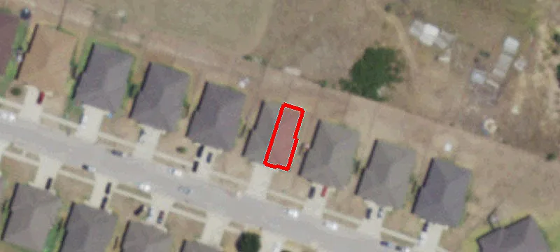 Kingsbury Duplex with Fenced Yards