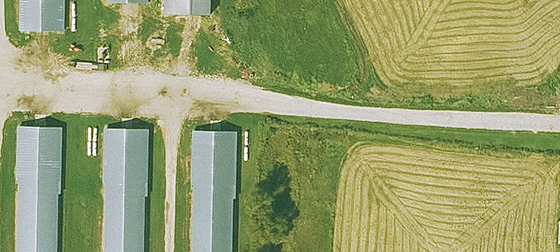 Solar-Powered Broiler Farm with Homes