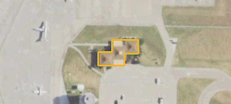 Airport-Adjacent Aviation Property