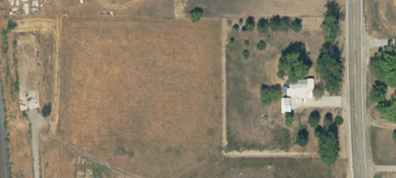 Residential Land with Water Right