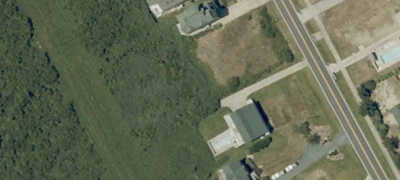 Waterfront-Adjacent Buildable Lot
