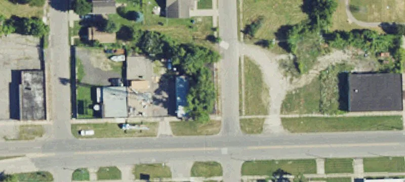 Commercial Land & Retail Building