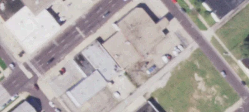 Warehouse-Retail Flex Property
