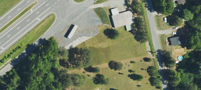 Auto Service and Retail Site