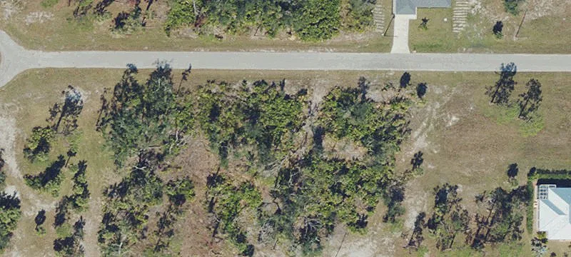 Residential Cul-de-Sac Home Lot