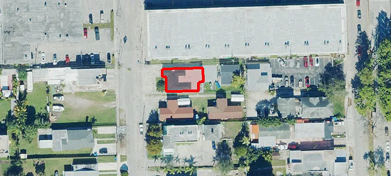 Renovated Legal Triplex