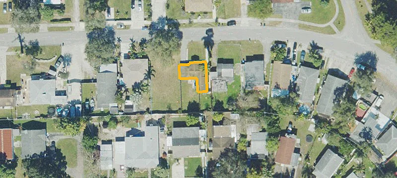 Vacant Development Lot Near Beach