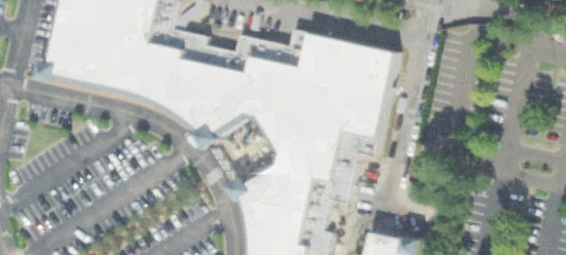 High-End Specialty Retail Center