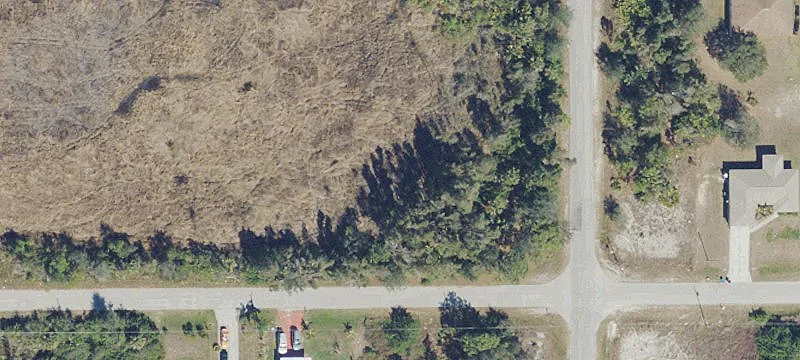 Buildable Residential Lot on Dead-End