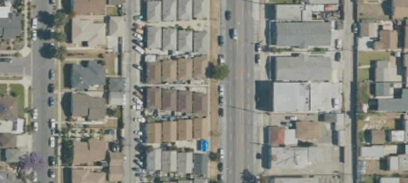 Detached 4-Unit Residential Complex