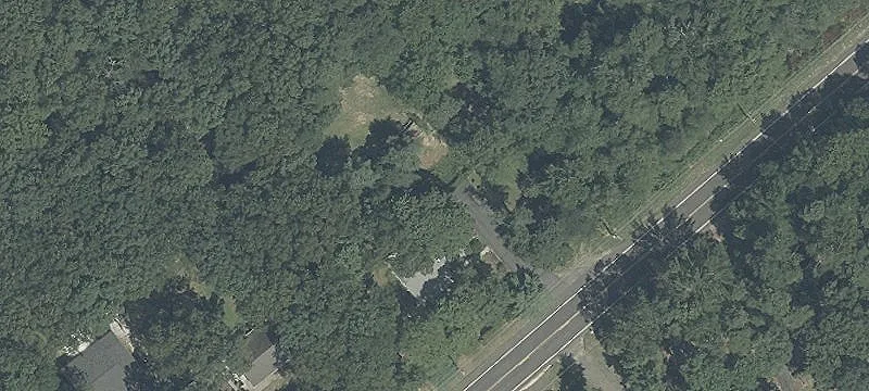 Level Pull-Through RV Site