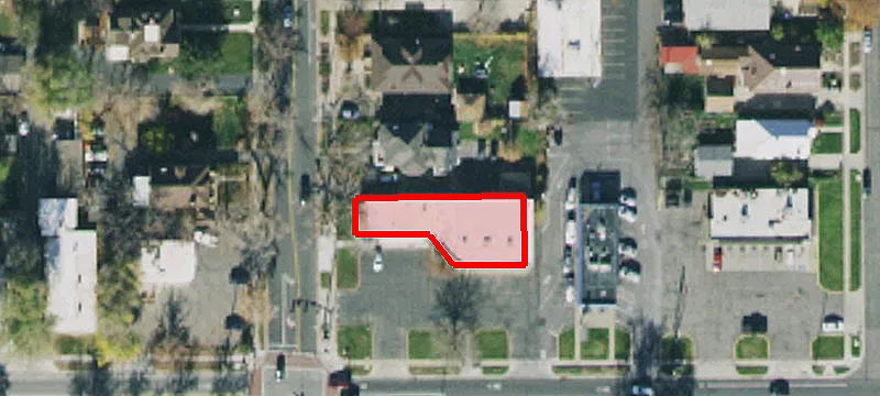 Turn-of-Century Fourplex with Detached Garage