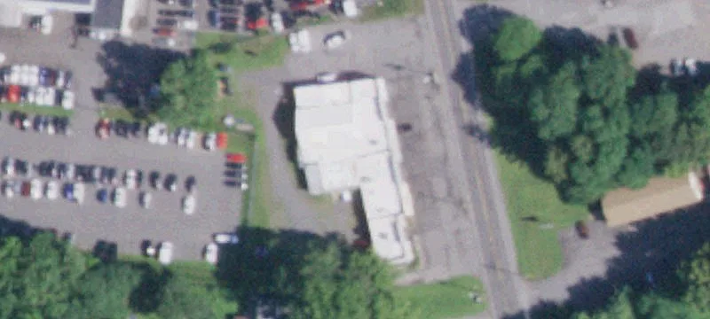 Multi-Tenant Automotive and Retail Property