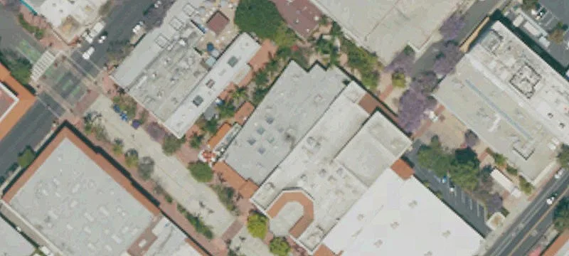 Single-Story Retail NNN Building