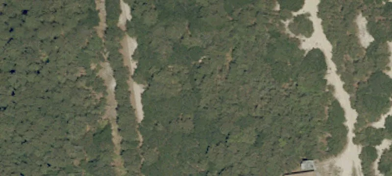 Ocean-Adjacent Waterfront Land