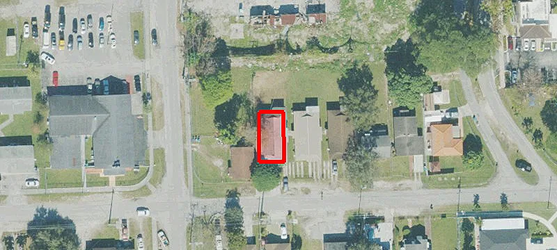 Updated Duplex with In-Unit Laundry