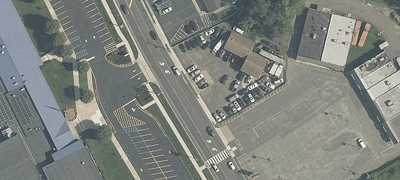 Automotive Garage with Four Bays