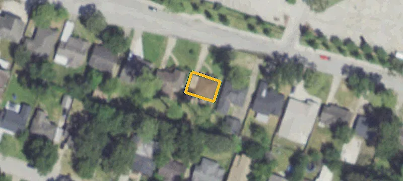 Residential Building Lot on Dead-End Street