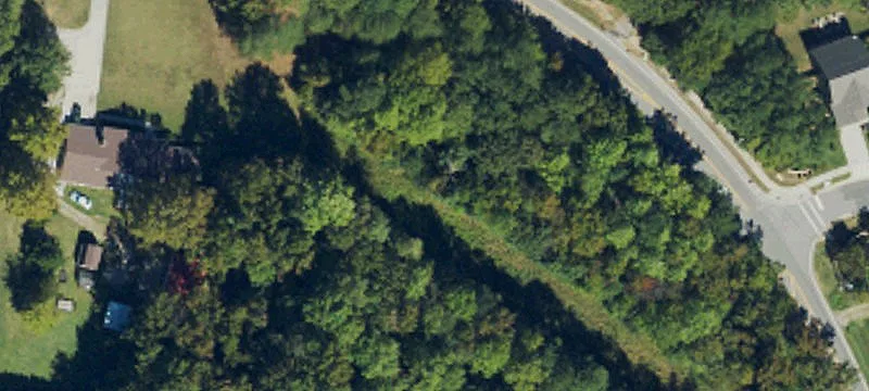 Corner-Visibility Development Land