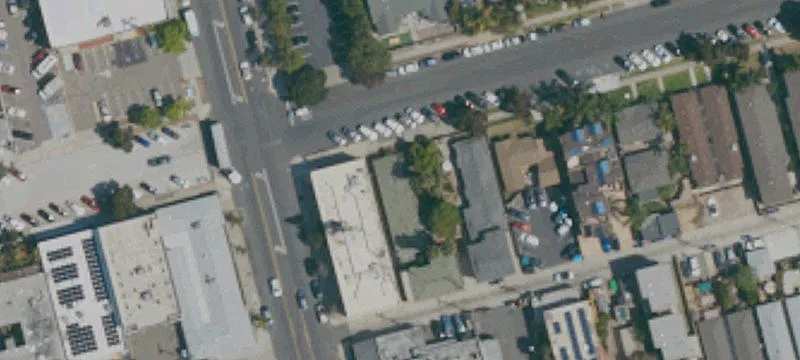Renovated 6-Unit Apartment Complex