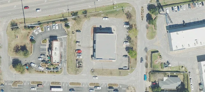 Tire & Auto Service Center NNN