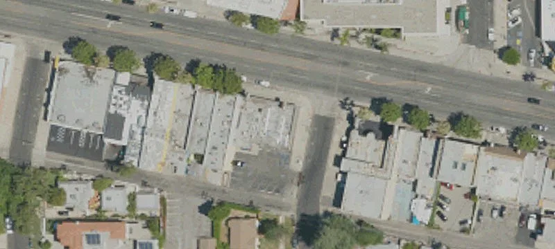 Retail Storefront on Major Boulevard