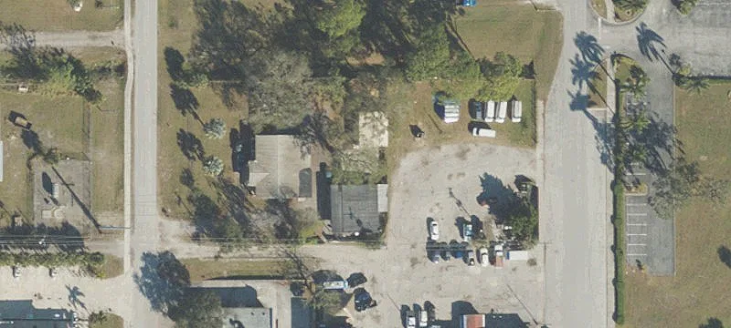 Hotel-Motel and Storage with Parking