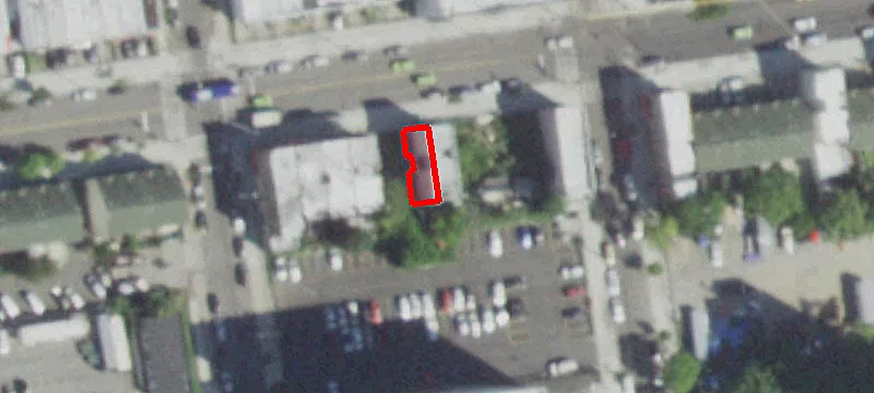 Irregular Mixed-Use Development Land