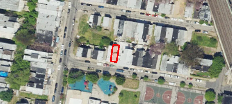 Updated 4BR/2BA Duplex