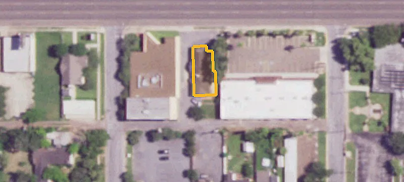 Leased Office Building with Parking