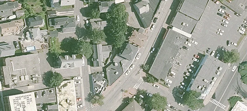 Mixed-Use 10-Unit Building