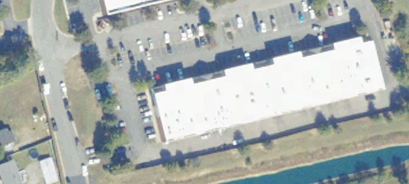 Lowes-Shadow Anchored Retail Center
