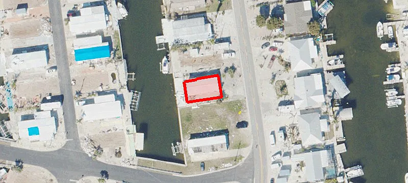 Waterfront Dock-Adjacent Land