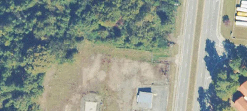 Commercial Land at Signalized Corner
